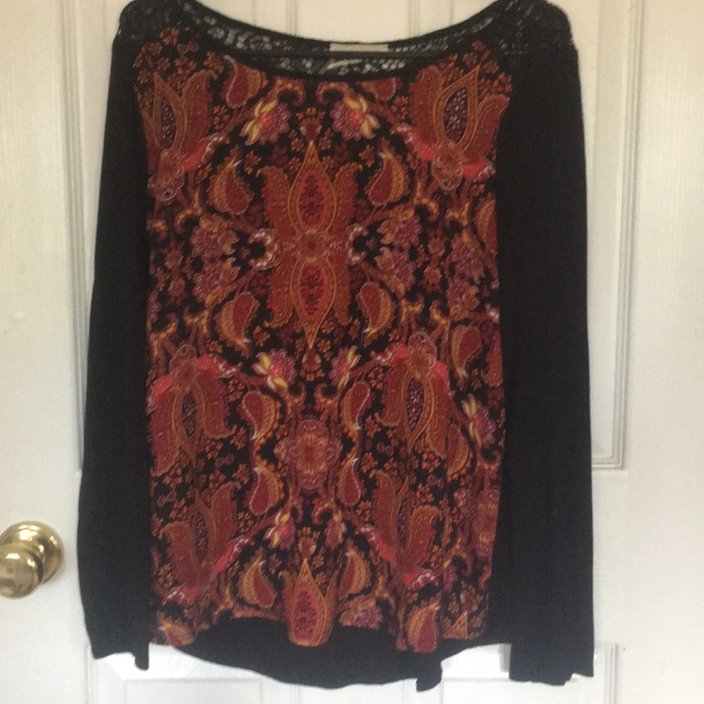 A long sleeve dress shirt
